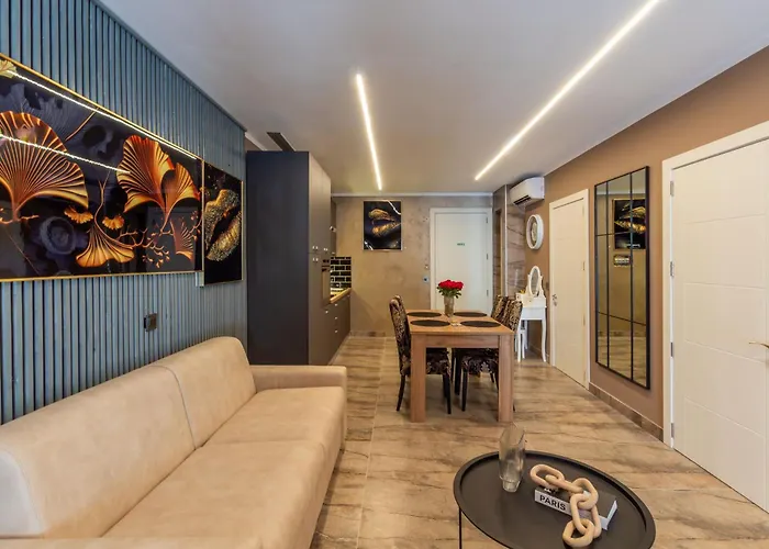 Ruby Luxury Jacuzzi * سانت جوليان